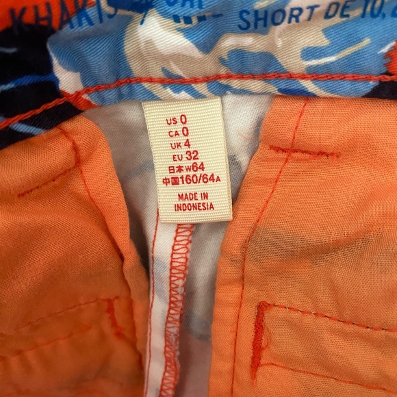 Khaki by Gap Floral Shorts size 0 - Picture 3 of 4